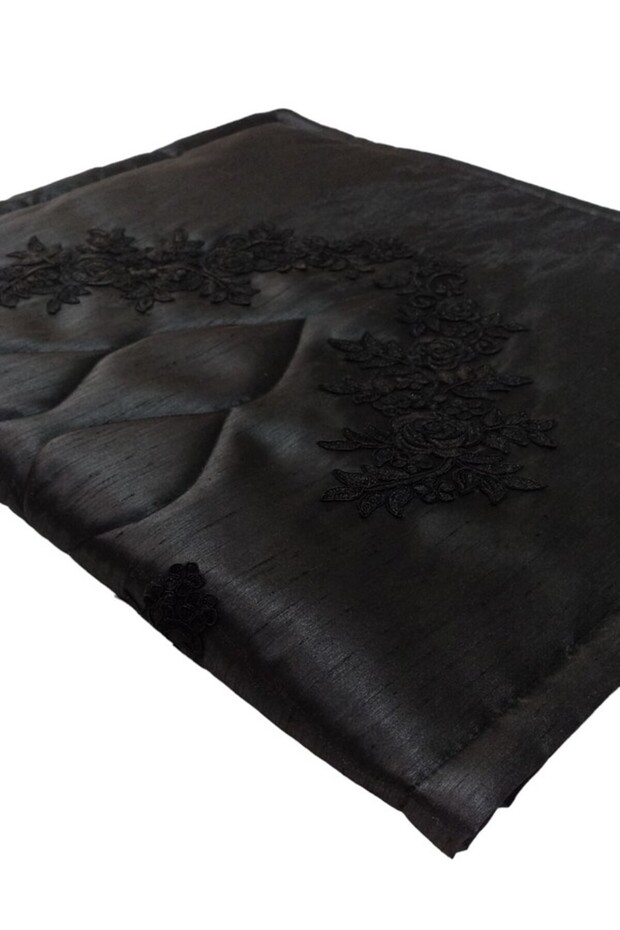 APLİK DANTELLİ SECCADE - 1