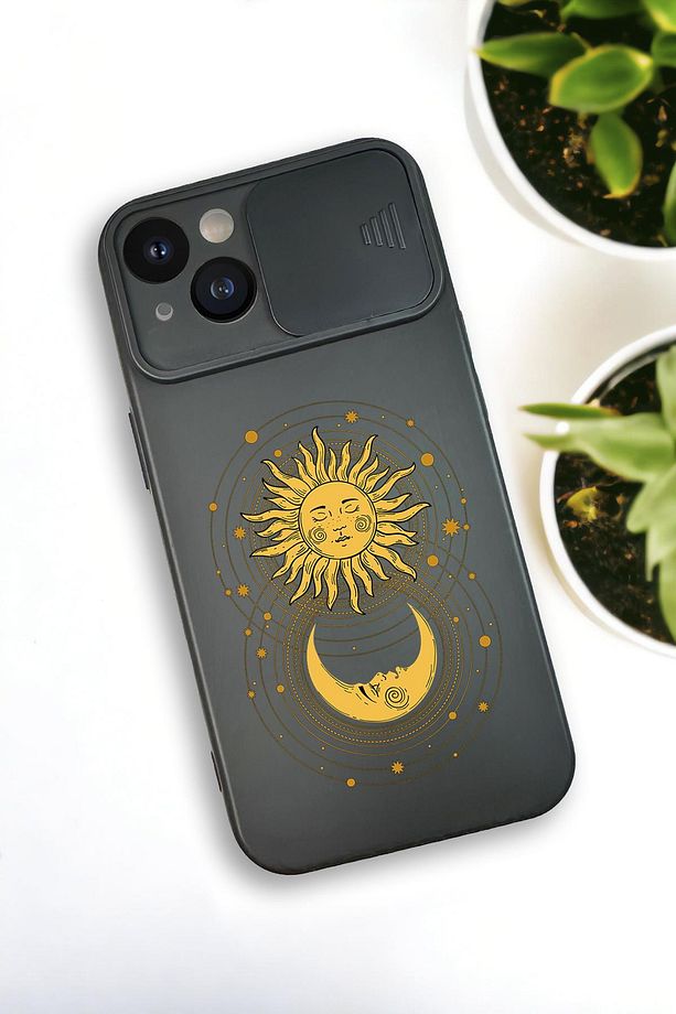 iPhone 13 Uyumlu Moon and Sun Desenli Kamera Koruma Slider Kapaklı Silikonlu Telefon Kılıfı - 1