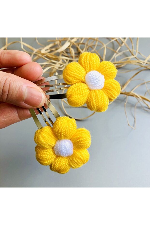 Set of 2 Yellow Color Quality Knitted Daisy Snap Buckle