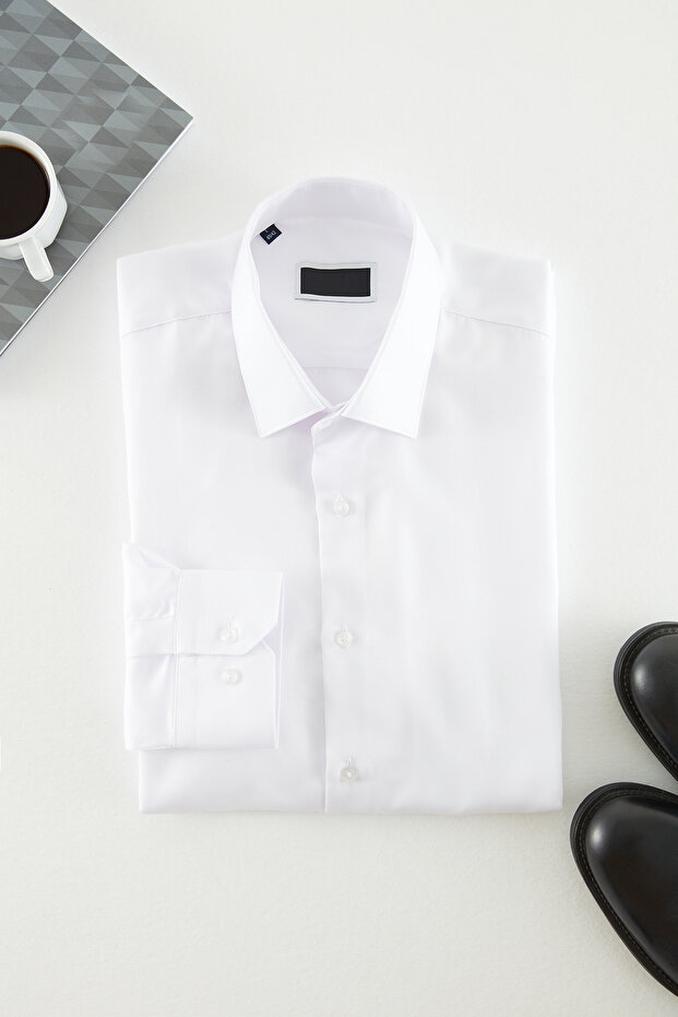 Beyaz Slim Fit Kolay Ütülenebilir Smart Erkek Gömlek TMNAW24GO00096 - 4