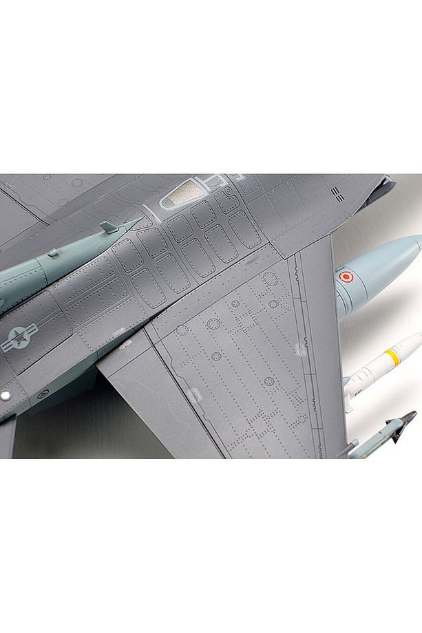 1/72 Lockheed Martin F-16CJ Block 50 with FuII Equipment Plastik Uçak Maket Kiti, Demonte Hobi Seti - 6