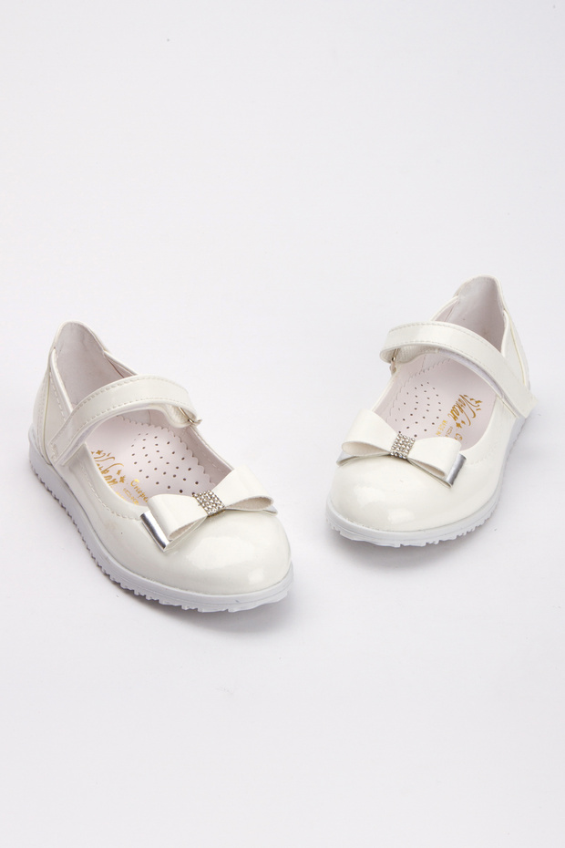 Off-White Non-Slip Sole Holiday Children's Ballerinas