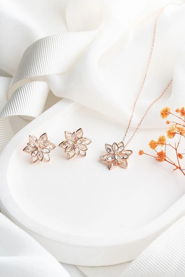 925 Ayar Lotus Çiçeği Gümüş Kolye Küpe Set - 1