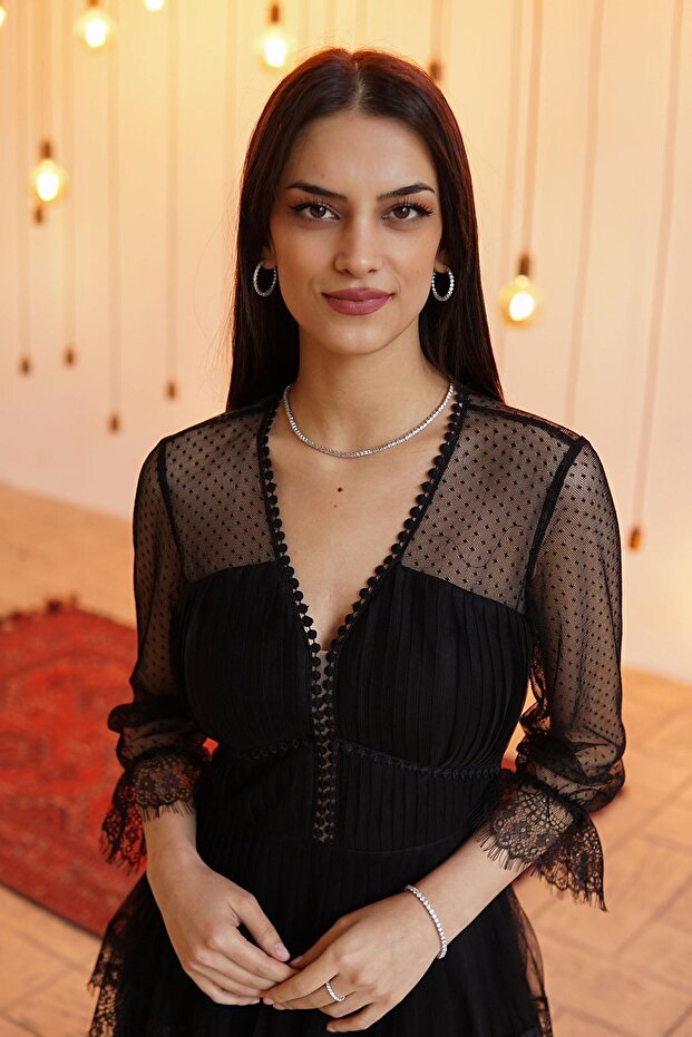 Siyah Dantelli Kısa Abiye Elbise - 4