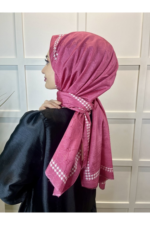 Houndstooth Patterned Monogram Shawl 00910 Fuchsia - 3