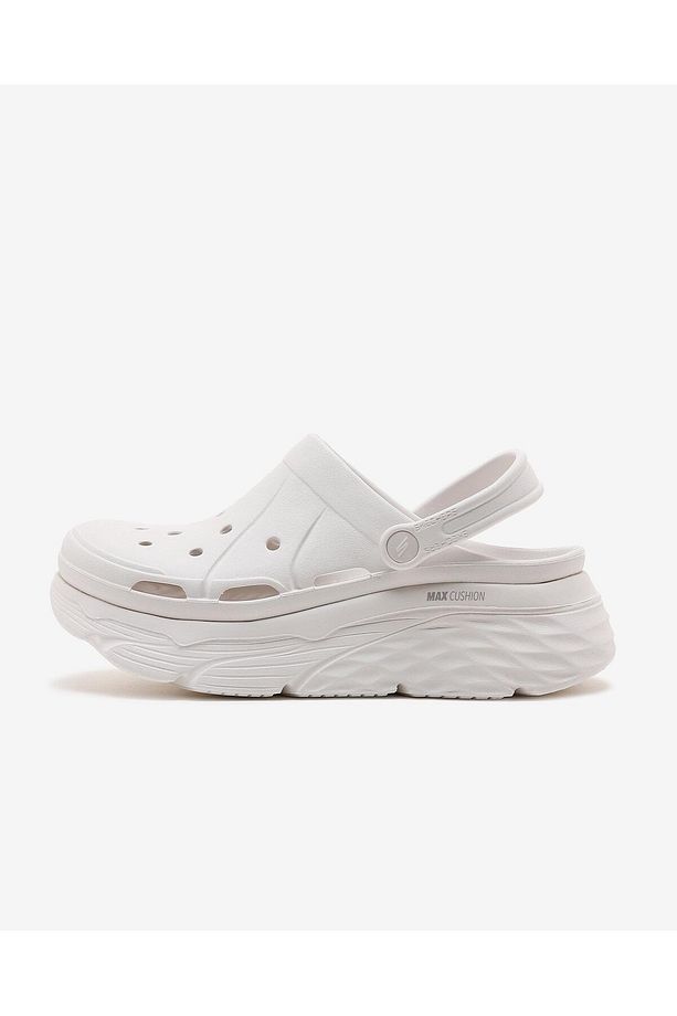 MAX CUSHIONING FOAMIES - 3