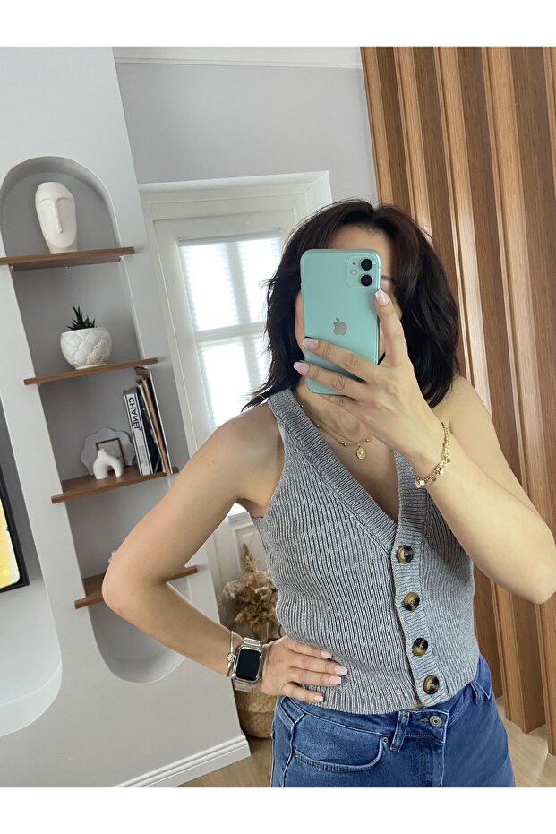 DÜĞMELİ YELEK/SÜETER - 3