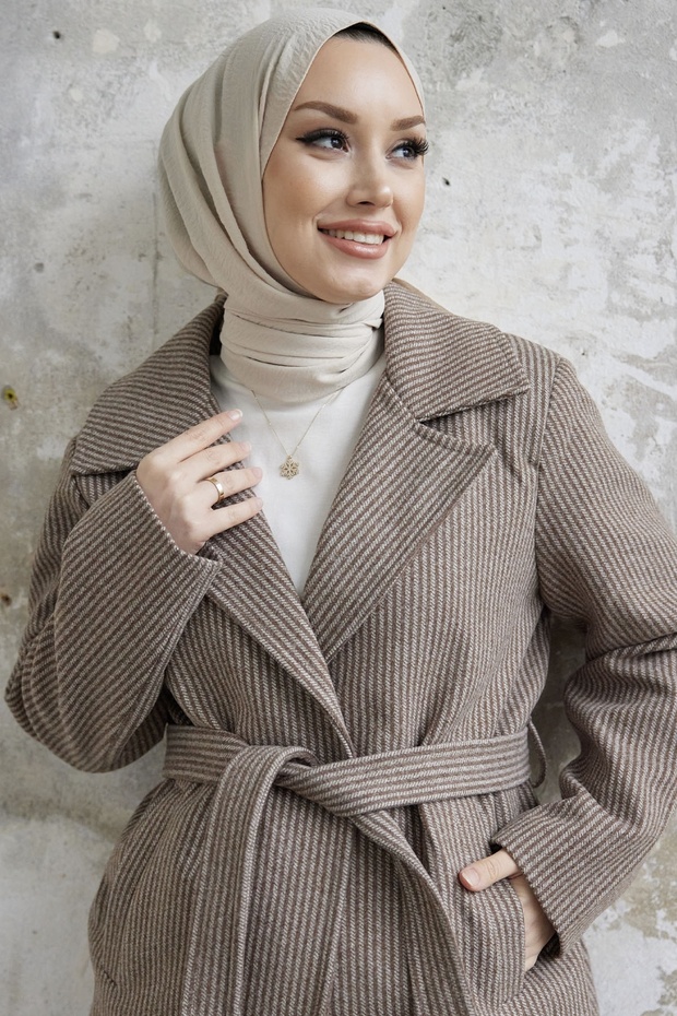 سيمون معطف كاجو بحزام ونمط مخطط - بني - 3