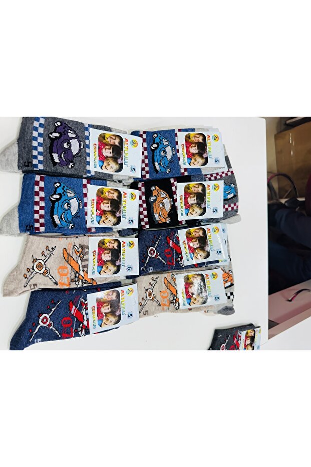 عبوة من 12 جوارب للأولاد - 3