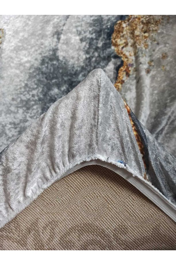 Soft Kadife Kumaştan Lastikli Halı Örtüsü - 3