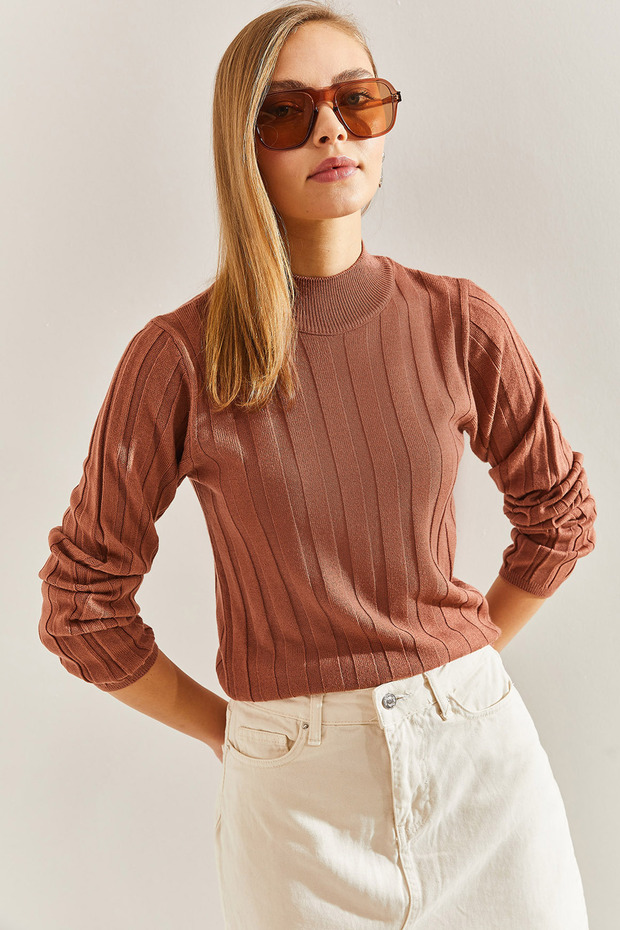 Women's Dark Camel Turtleneck Ribbed Knitwear Sweater Stk0014
