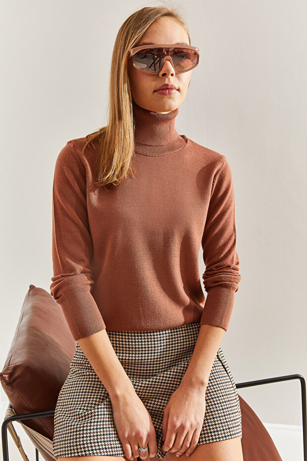 Women's Dark Camel Turtleneck Knitwear Sweater Stk0015