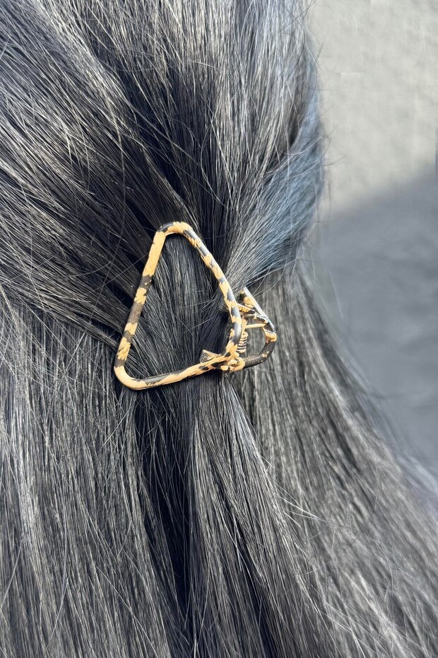 Brown Triangle Figured Leopard Patterned Latch Buckle - 1