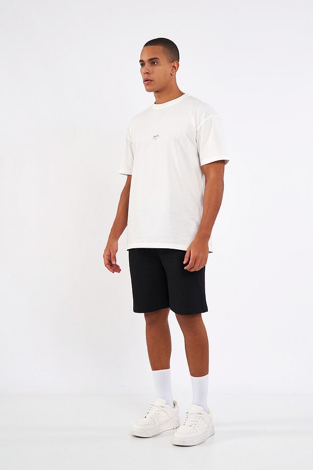 Regular Fit Yanları Cepli Kalın Kumaş Rahat Kesim Erkek Siyah Şort - 1