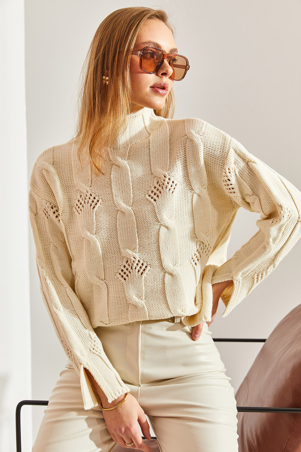 Women's Cream Half Turtleneck Hair Knit Patterned Knitwear Sweater 20234525