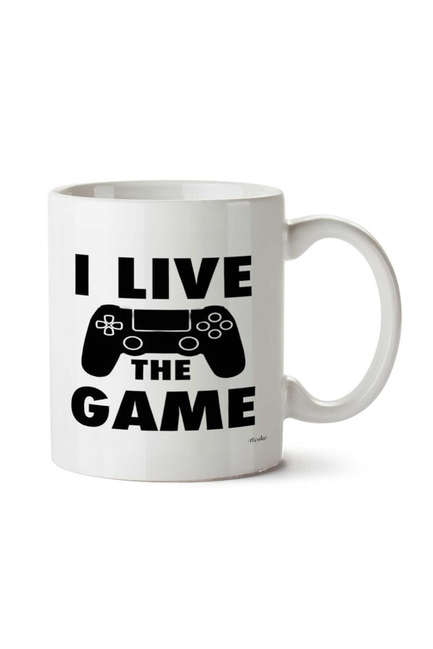 كوب مطبوع على الجانبين من I Live The Game