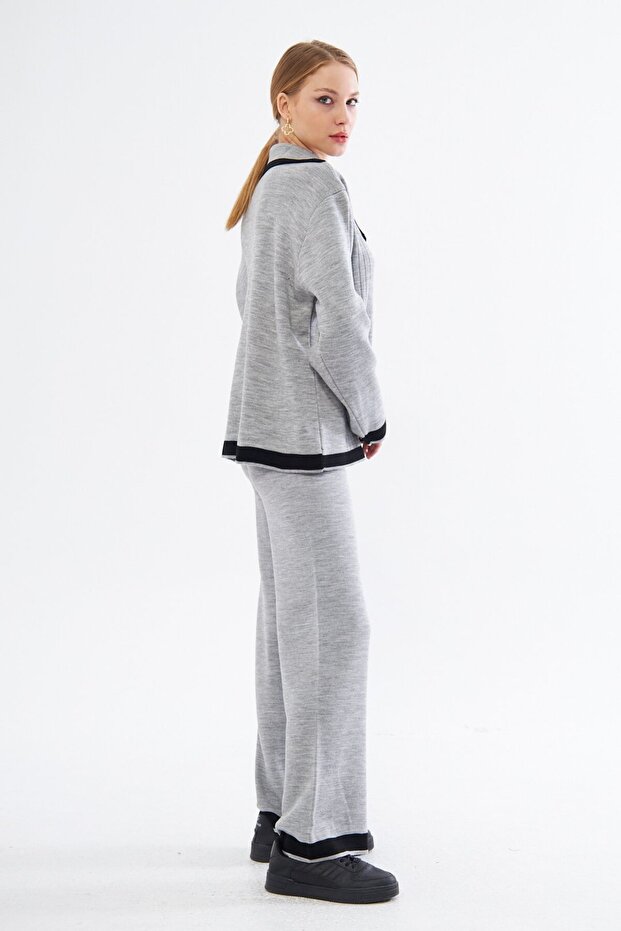 مجموعة تريكو مزدوجة بأزرار - 8