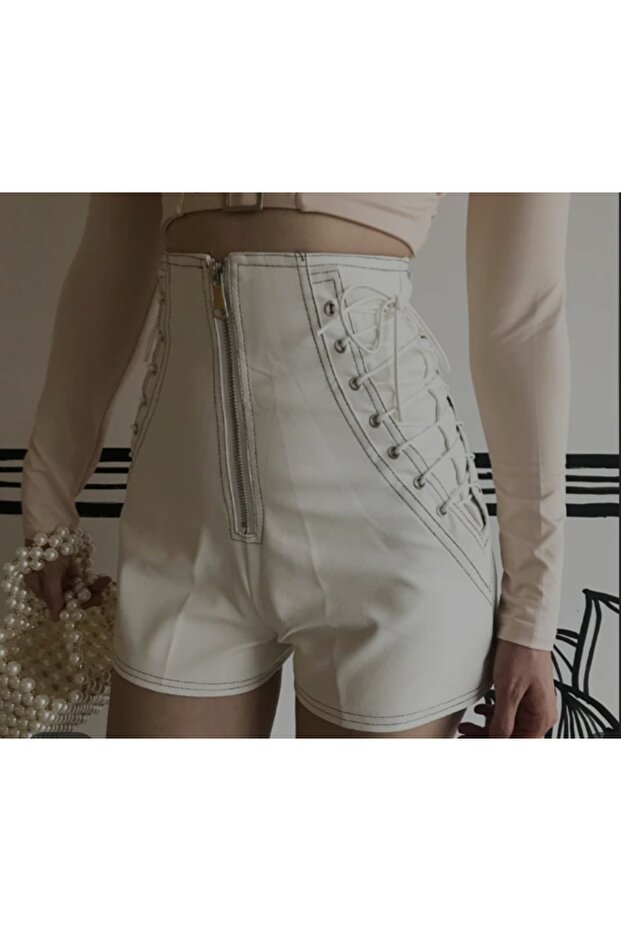 Beyaz Deri Şort - 1