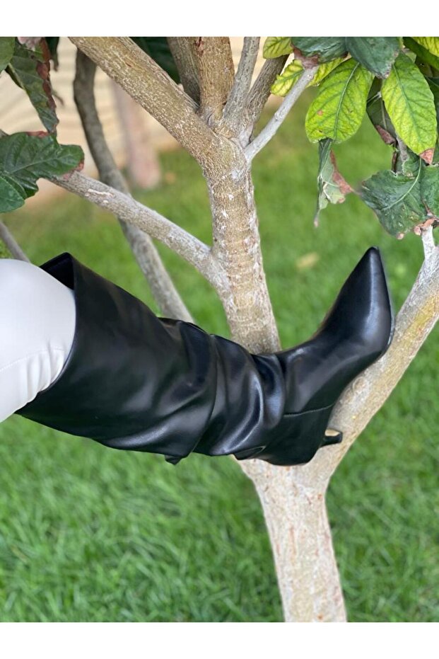 VERN Black BELOW KNEE GUARDED COWBOOT BOOTS ALMOND HEELS SHORT HEEL