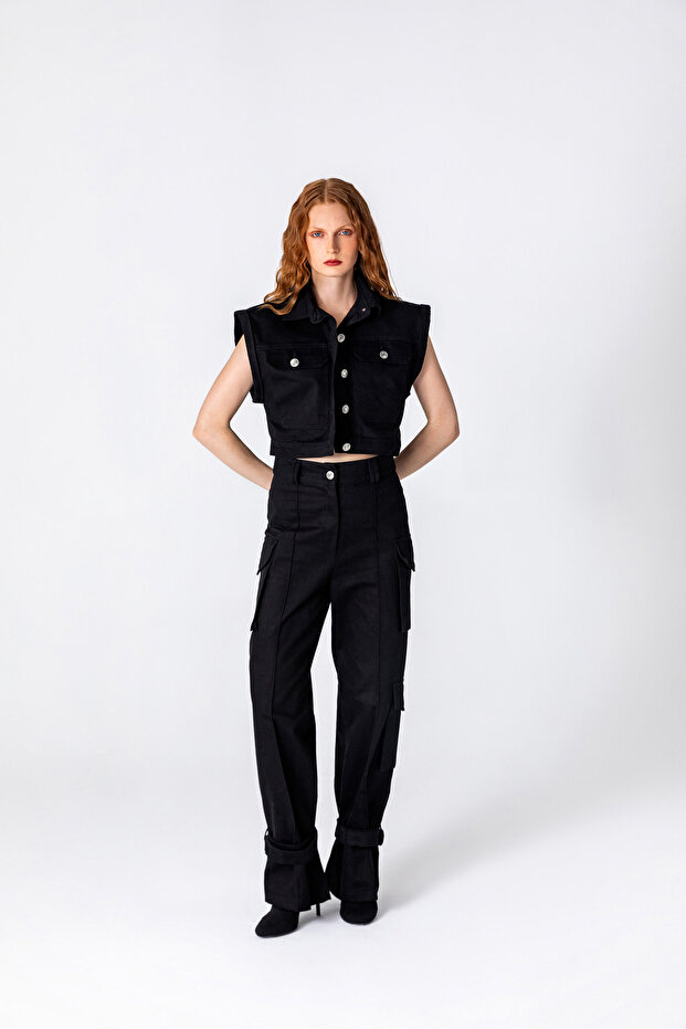 Stella Black Vest - 3