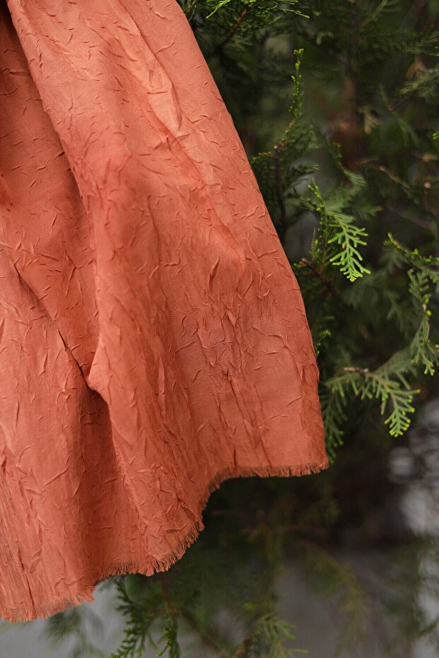 Bamboo Crash Shawl Hijab Sweet Almond