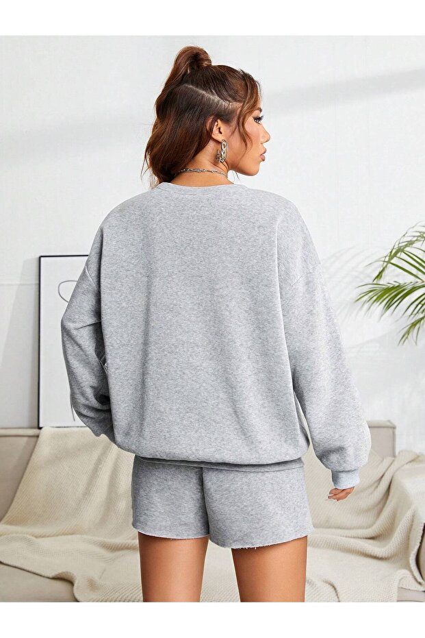 سترة رمادية اللون أساسية ذات حجم كبير - 6