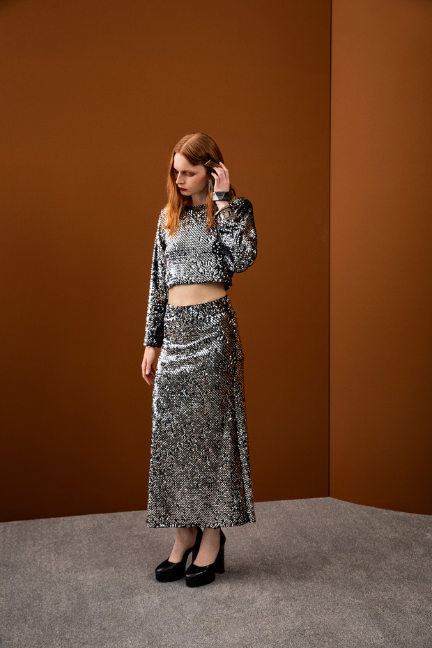 Shiny Black Silver Blouse - 3