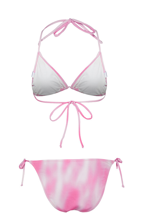 Batik Desenli Üçgen Kaplı Regular Düşük Bel Bikini Takımı TBESS22BT0003 - 8