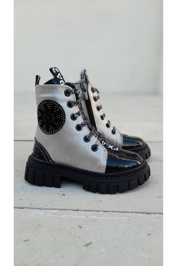 DERİ KIZ ÇOCUK BOT - 5