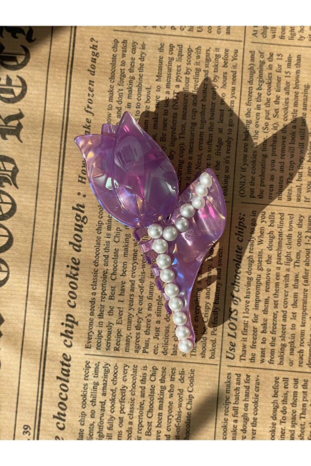 Pearlescent Pearl Peg Buckle Purple SBT1741