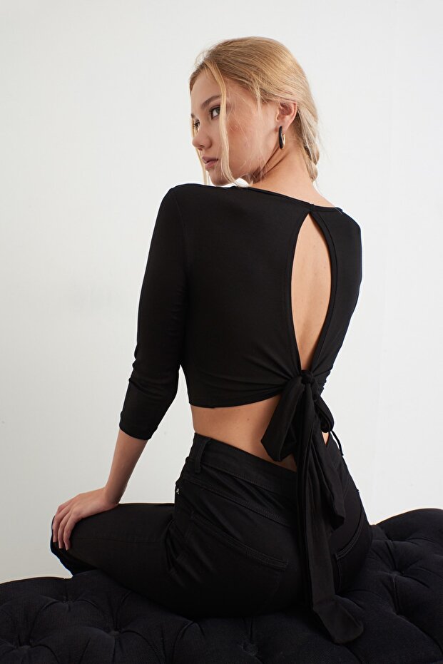 Women's Black Backless Tie-Up Crop Blouse EY1037