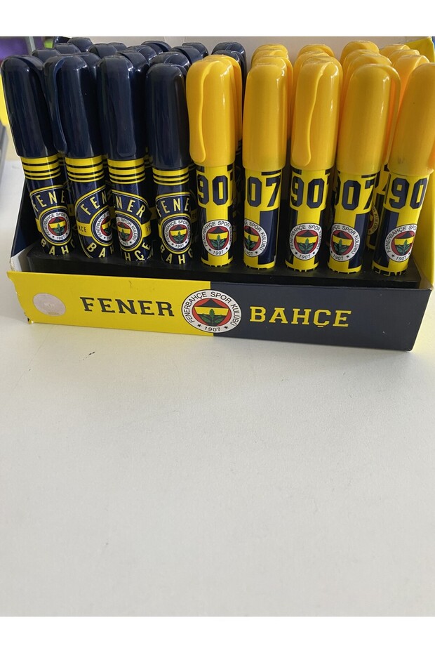 ممحاة صاروخية من فان باللون الأزرق الداكن