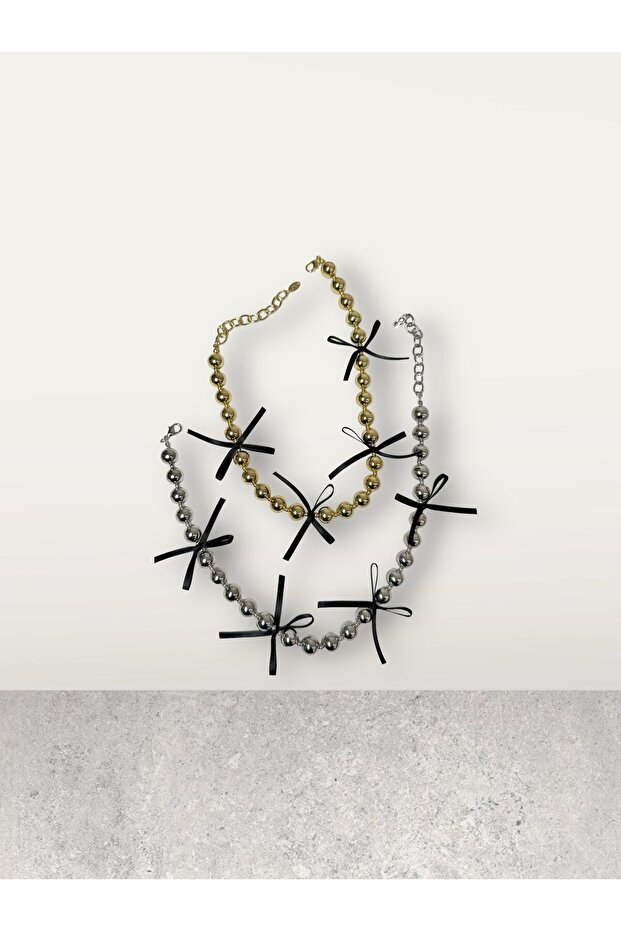 CHOKER BALL NECKLACE RIBBON DETAIL