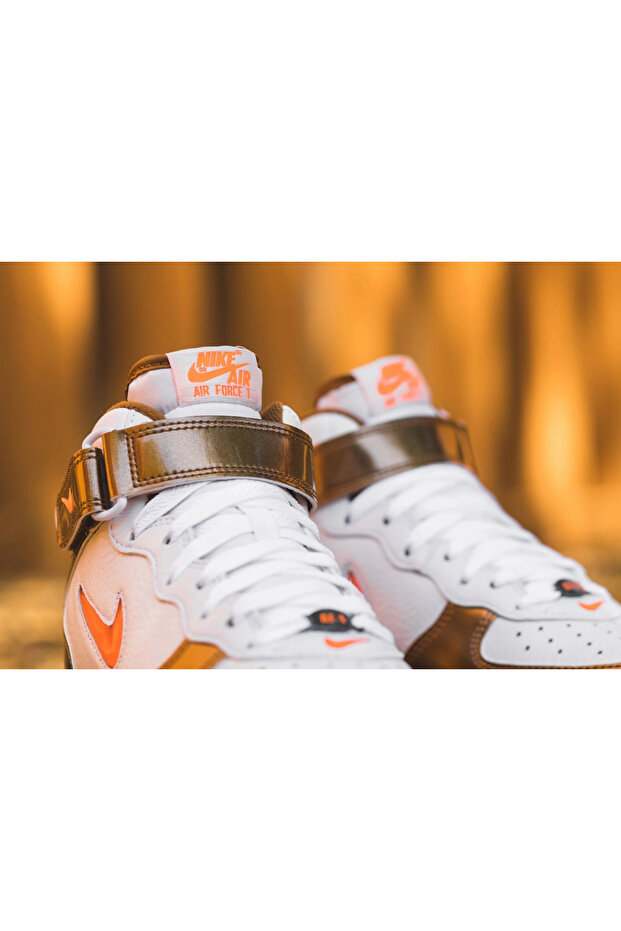 Air Force 1 Mid Sneaker - 5