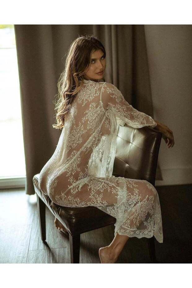 Clara Long Lace Kimono