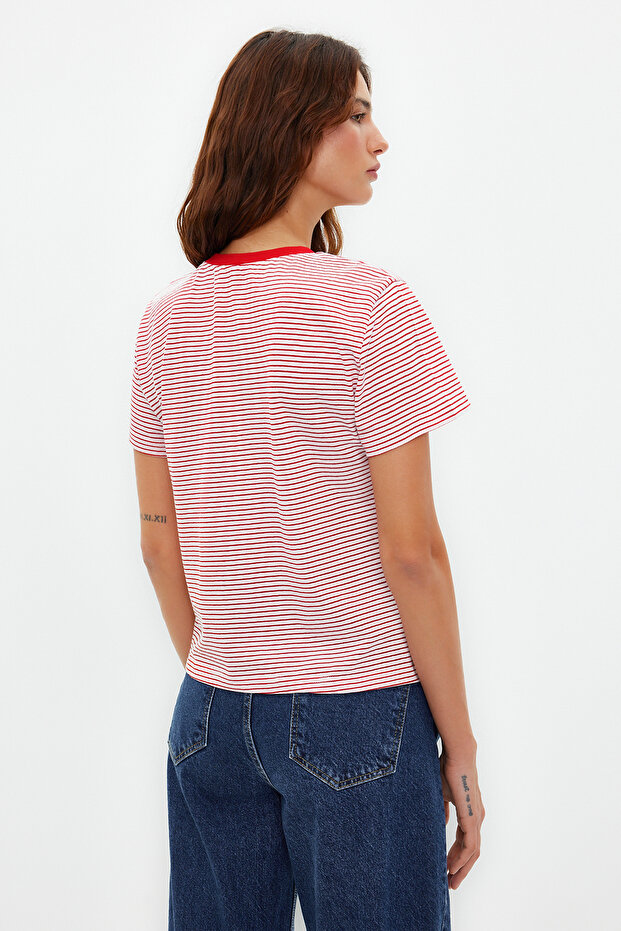 Kırmızı Ekru Çizgili Kalın Pamuklu Basic Regular/Normal Kalıp Örme T-Shirt TWOSS23TS00043 - 6