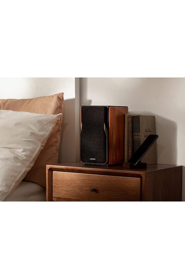 Aktivbox Edifier Studio R1280T 2.0 beyaz/gümüş yüksek kaliteli ve güçlü 2.0 hoparlör - 2