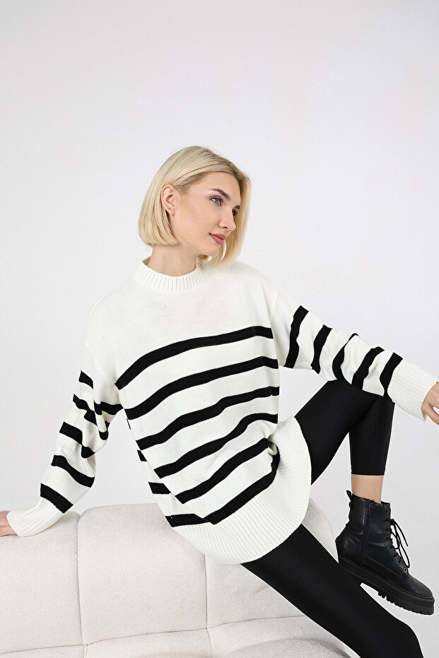 ÇİZGİLİ BEYAZ KAZAK - 6