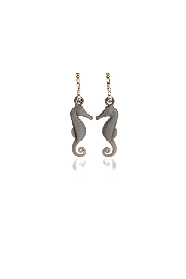 Antique Gray Antiallergic Heart Earrings
