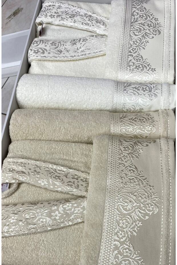 Jakarlı Aile Bornoz Seti - 2