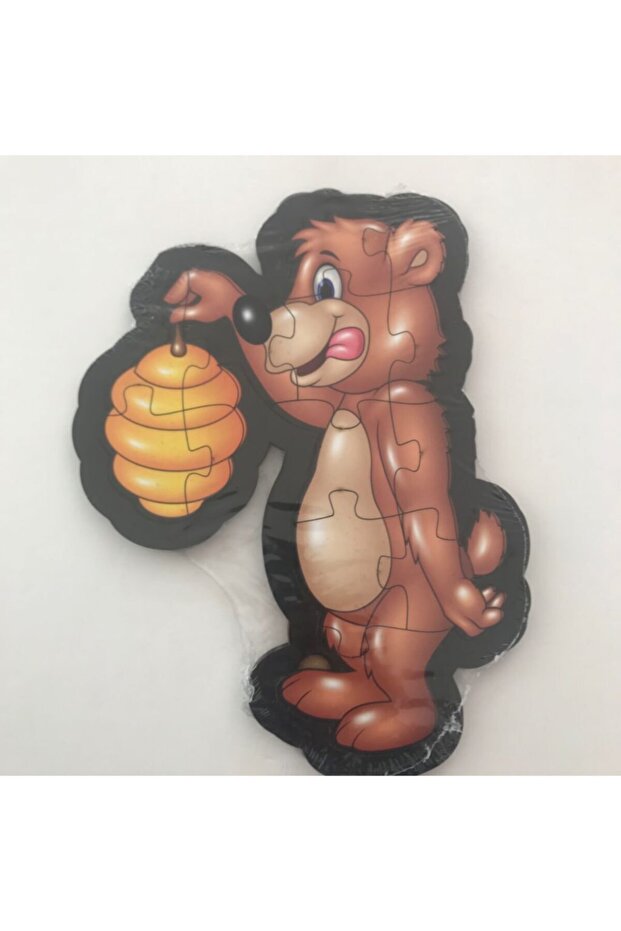 Wooden Puzzle with Cute Bear Figure (Puzzle)