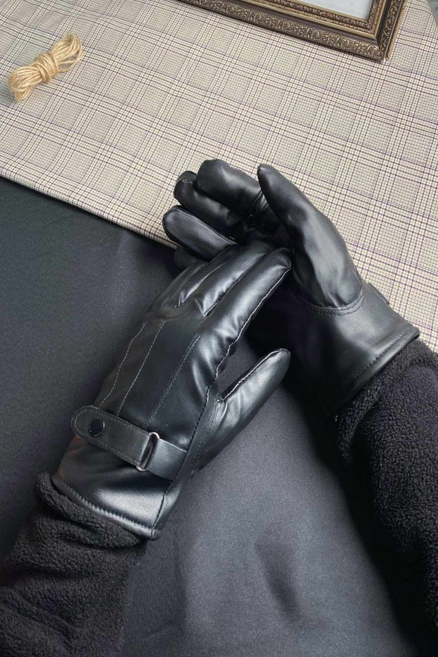 Luxury Men's Imported Leather Black Line Design Touch Screen Compatible Gloves