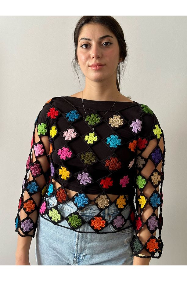 EL ÖRGÜSÜ TRİKO ÇİÇEKLİ RENKLİ KADIN FİLE BLUZ CROP - 1