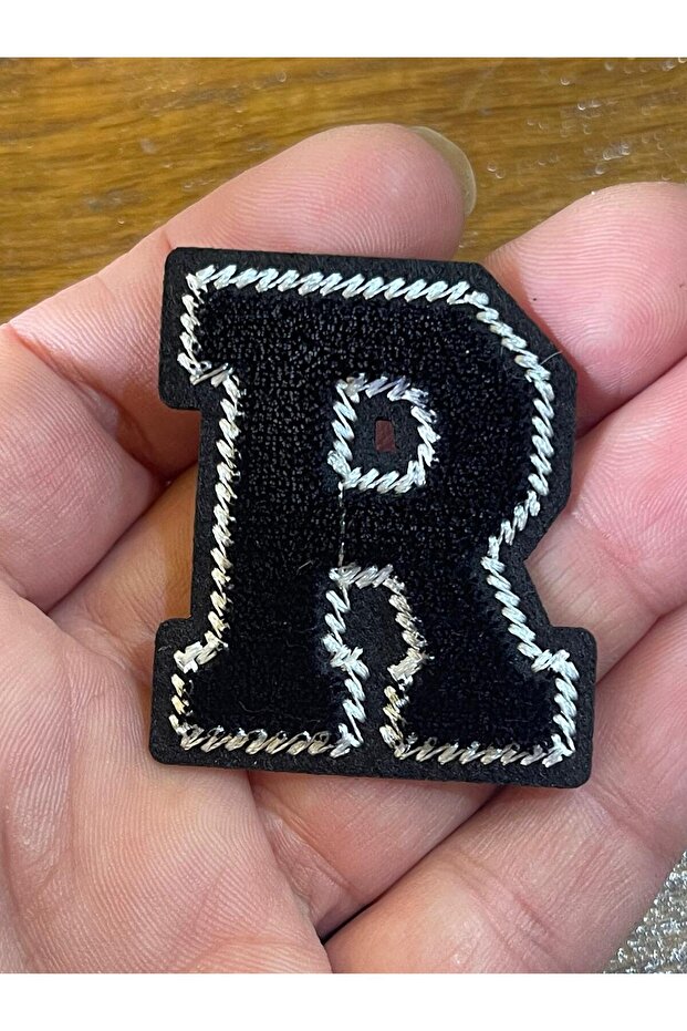 4x3 Cm Iron-on Embossed Woven Letter R Applique Rigging Hobby and Sewing Accessory