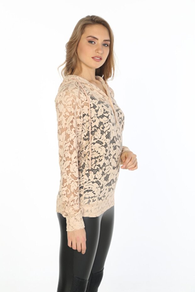 Kadın Bej Kapüşonlu Dantel Örme Bluz - 3
