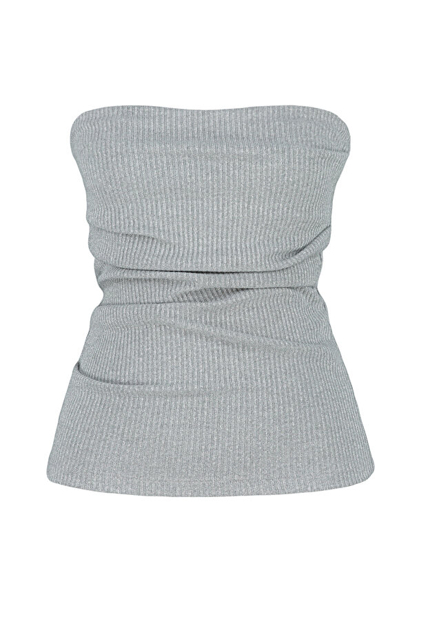 Gri Drape Detaylı Lurexli/Simli Straplez Esnek Örme Bluz TWOSS24BZ00136 - 7