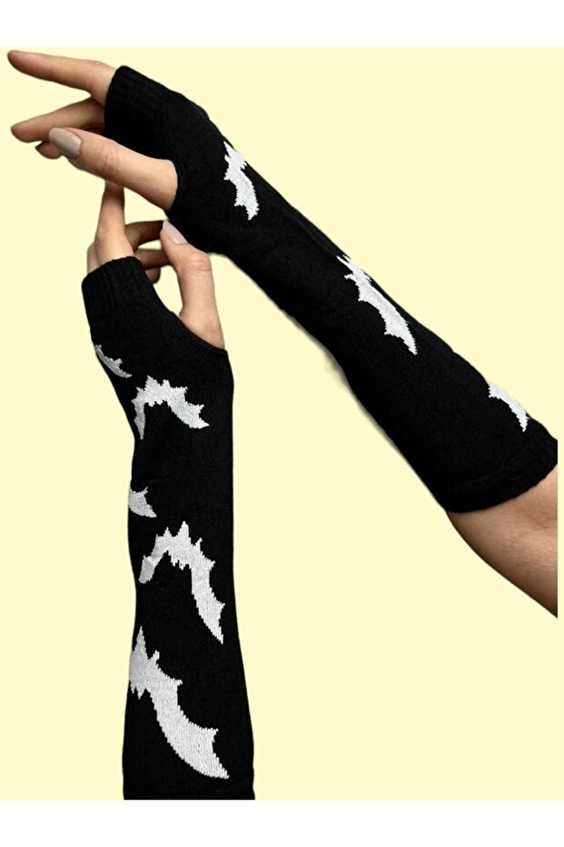 Cut Finger Bat Sleeve - 8