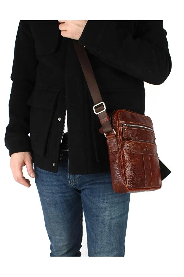 393 100% GENUINE LEATHER MAILMAN BAG HANDBAG CROSSBODY BAG TAN