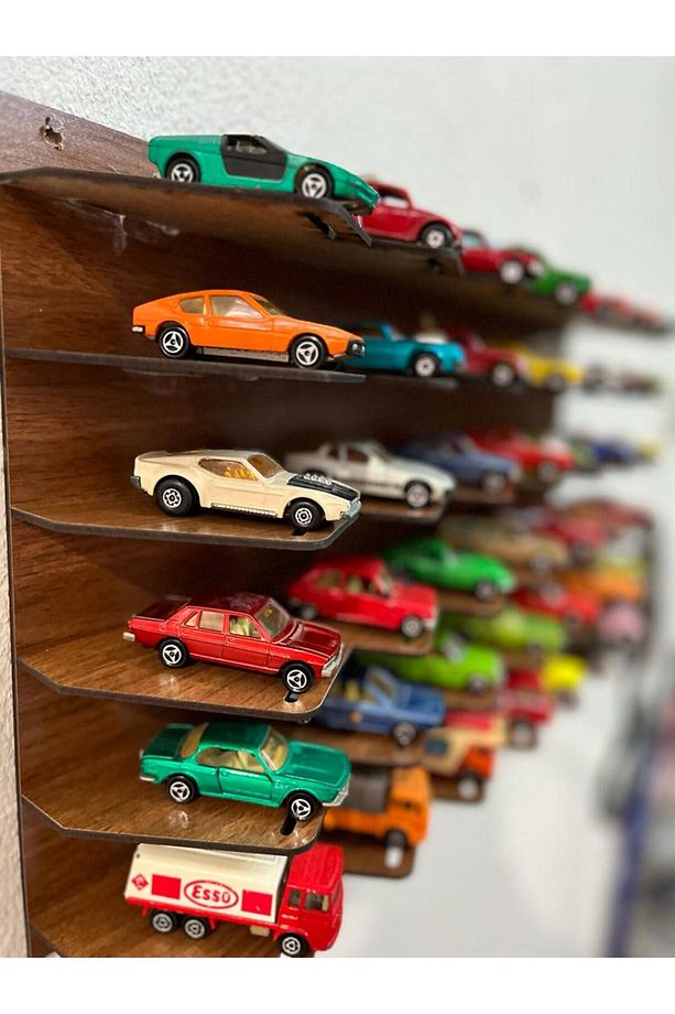 1/64 MODEL ARABA DUVAR RAFI HOT WHEELS KOLEKSİYON RAFI - 1