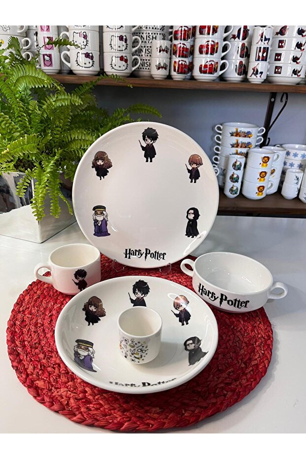HARRY POTER PATTERNED 5 piece CHILDREN'S BABY DISH SET FEEDING SET